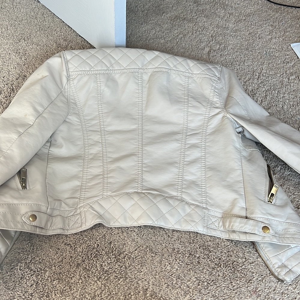 Cream jacket - Picture 2 of 2